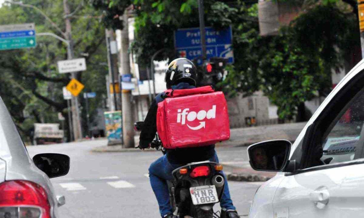 Planos de previdência querem conquistar trabalhadores de aplicativos